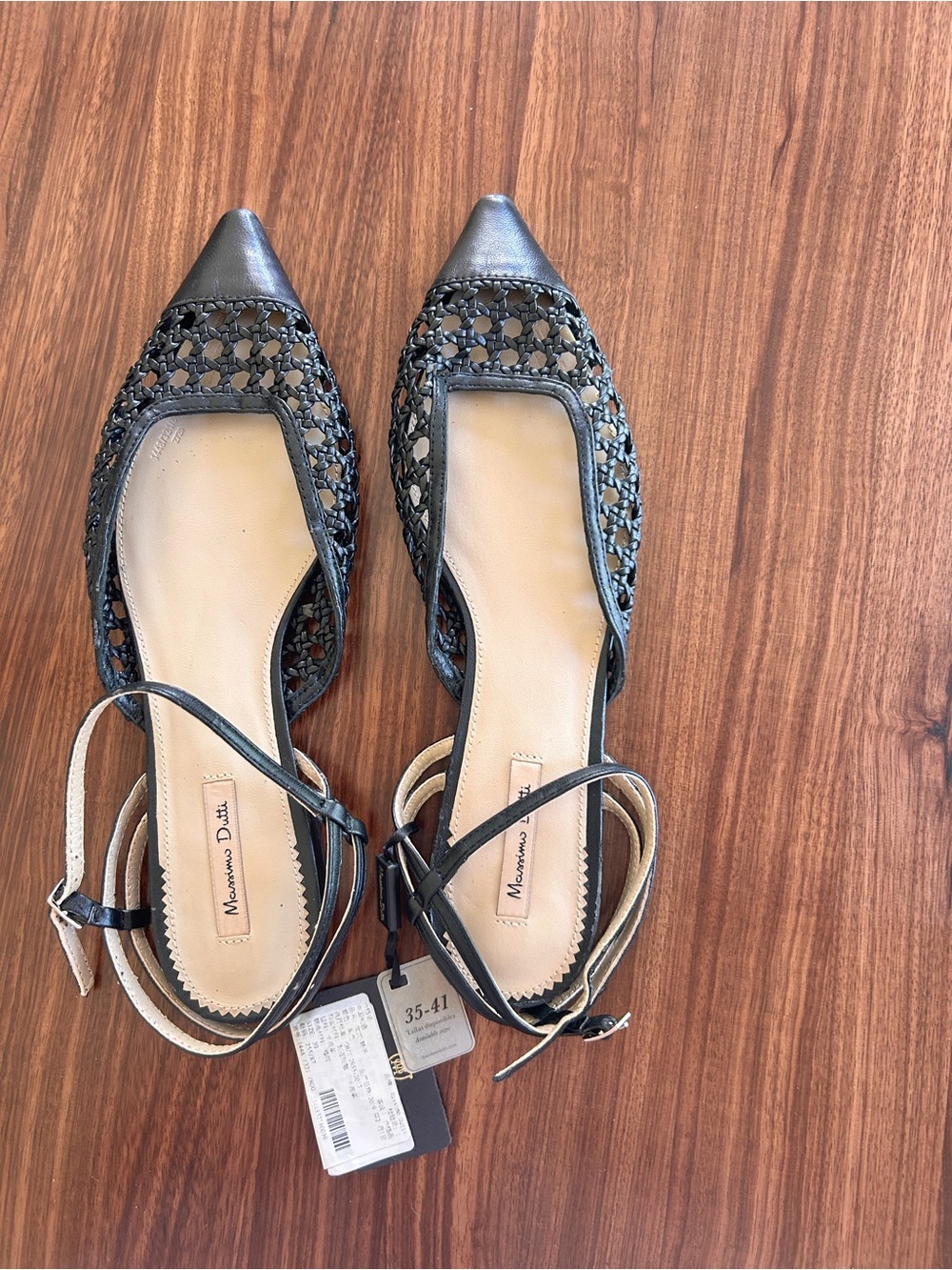 Elegant Size 39 Shoes – Brand New